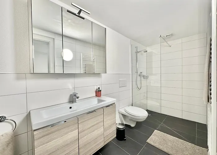 Business Apartemtents Zimmerzuvermieten 欧博比皮